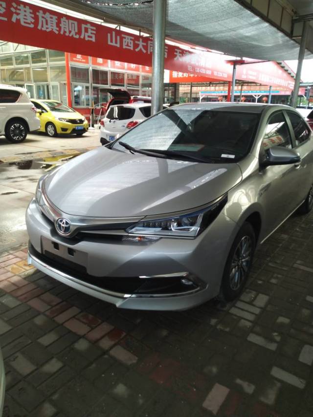 2017款 卡罗拉 改款双擎 1.8l cvt精英版_天津空港二手车市场